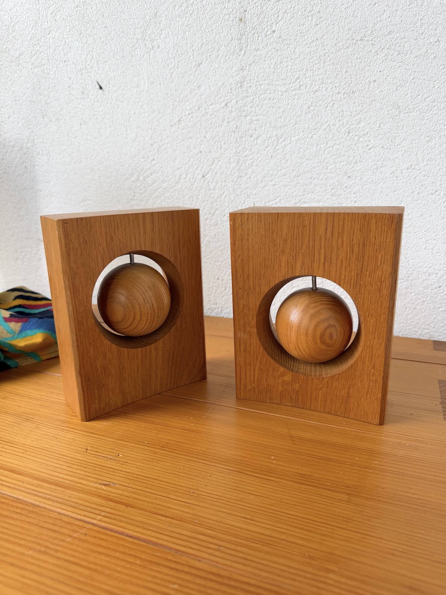 Constructivist wooden bookends