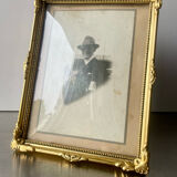 Antique  Frame gilded wood measurements 22 cm x 17  cm Convex Glass