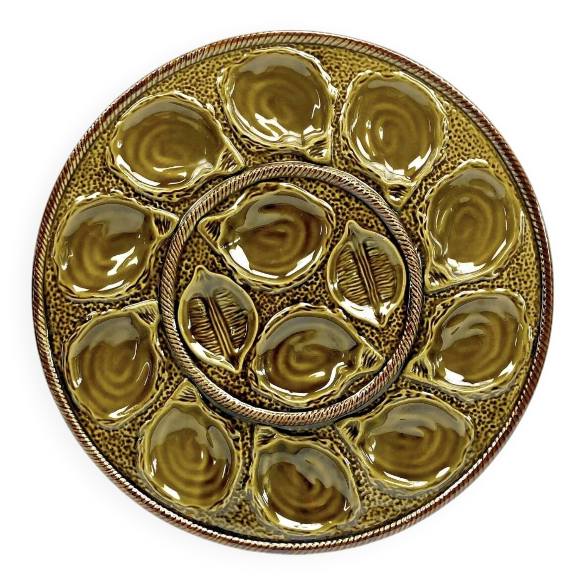 St Clément slipware oyster dish