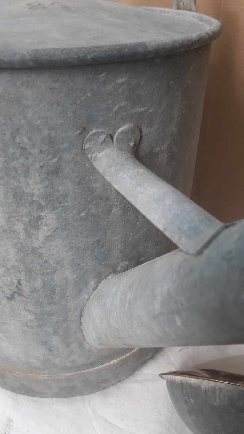 zinc watering can