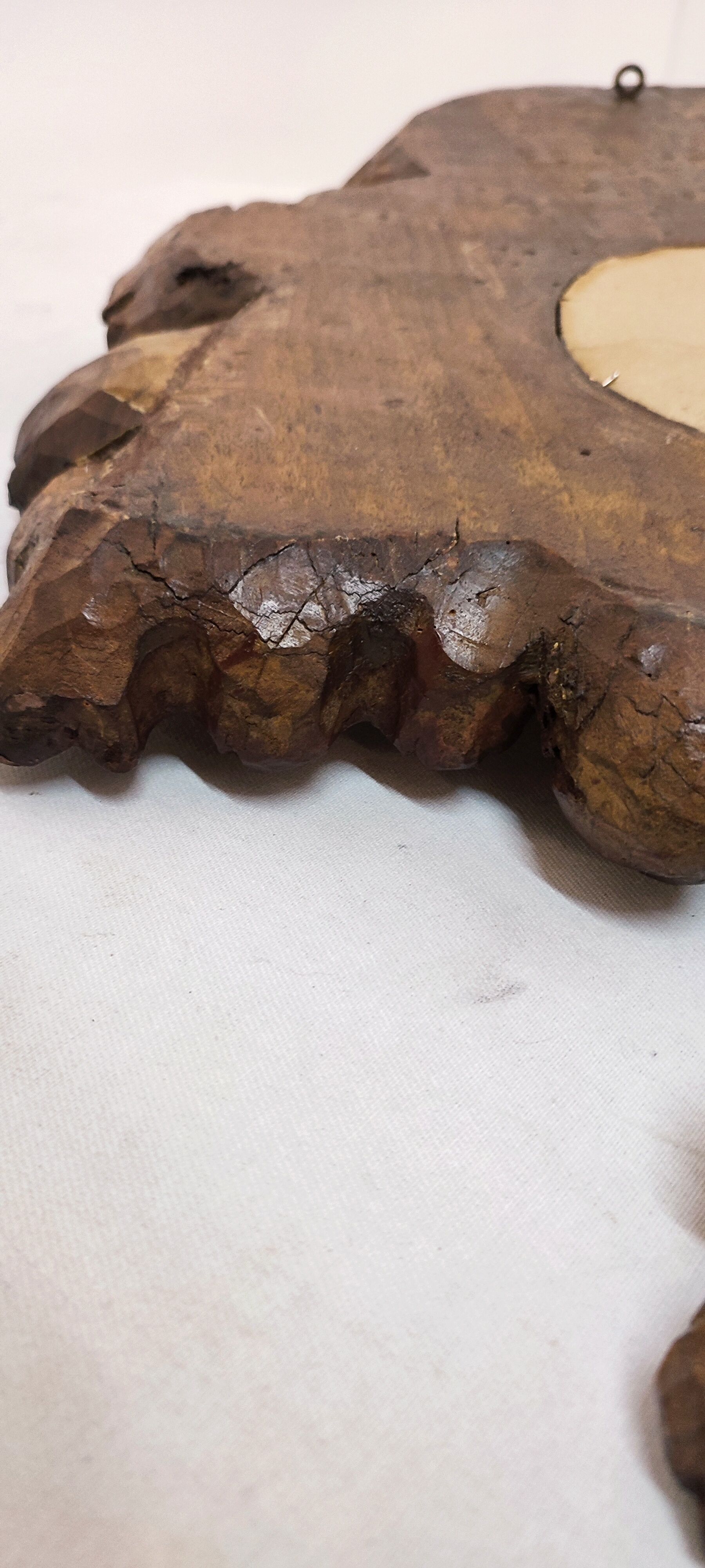 Miroir en bois sculpté Espagne années 1940 44x65cm