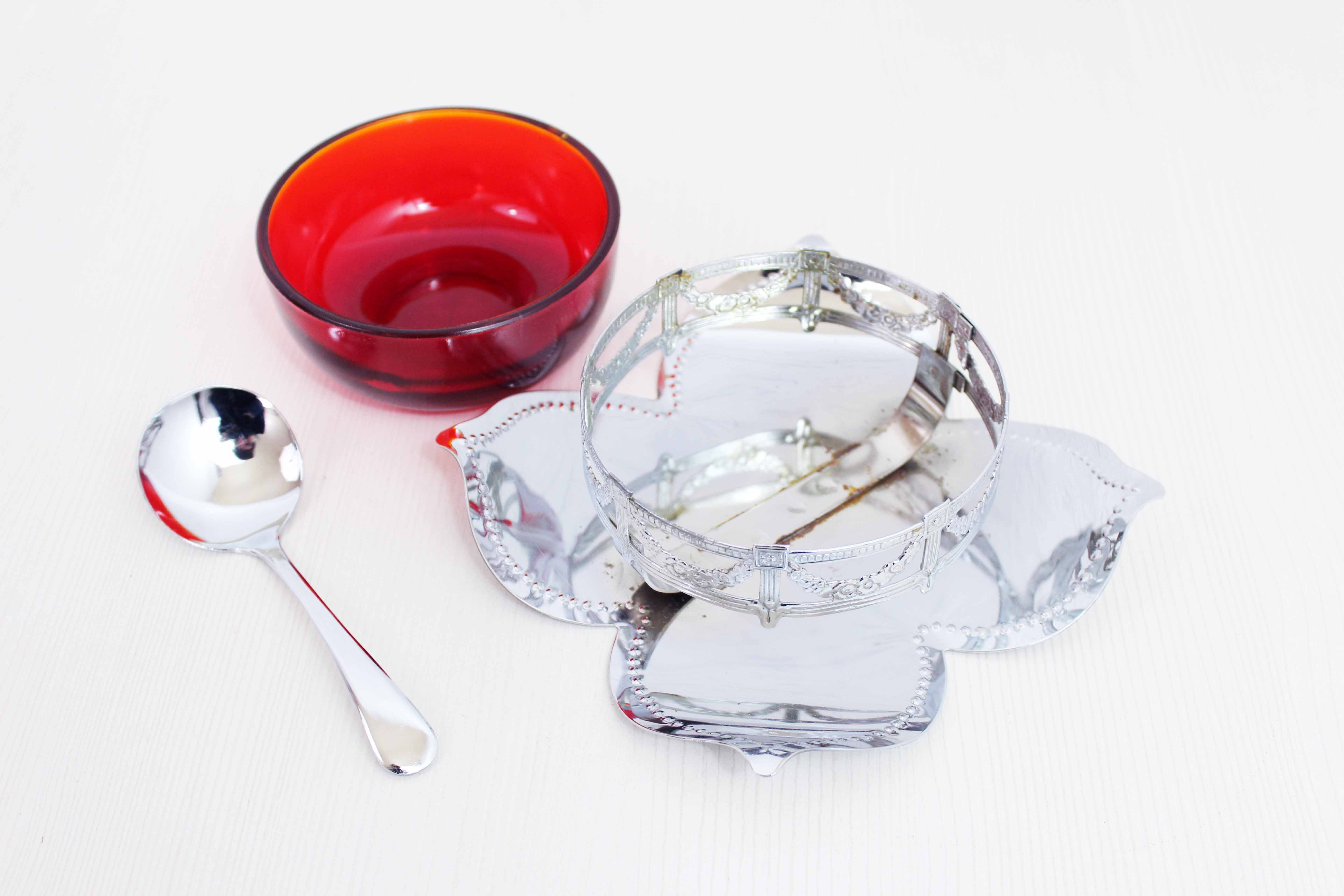 Silver metal sugar and red glass