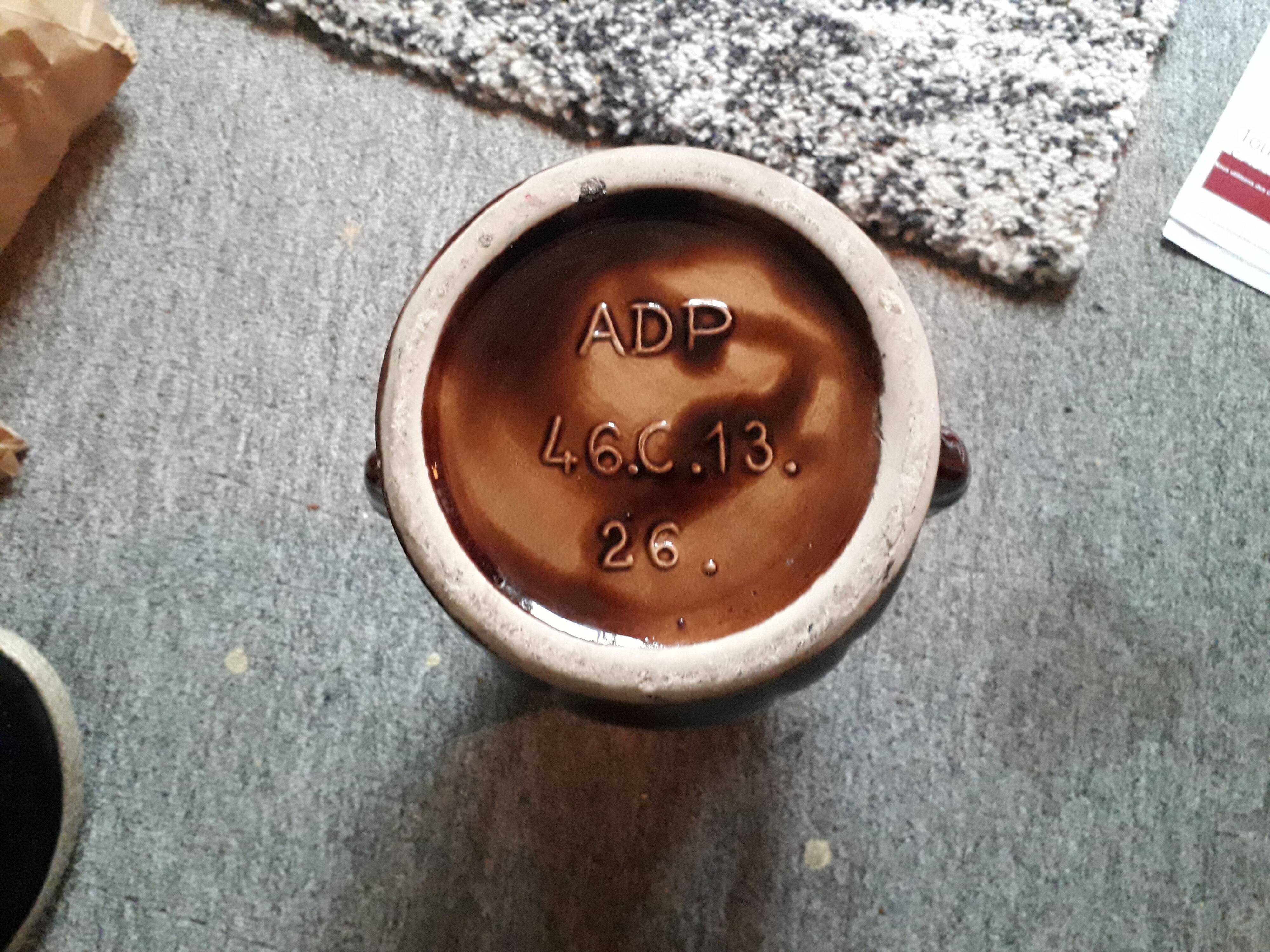 Vase vintage signé ADP