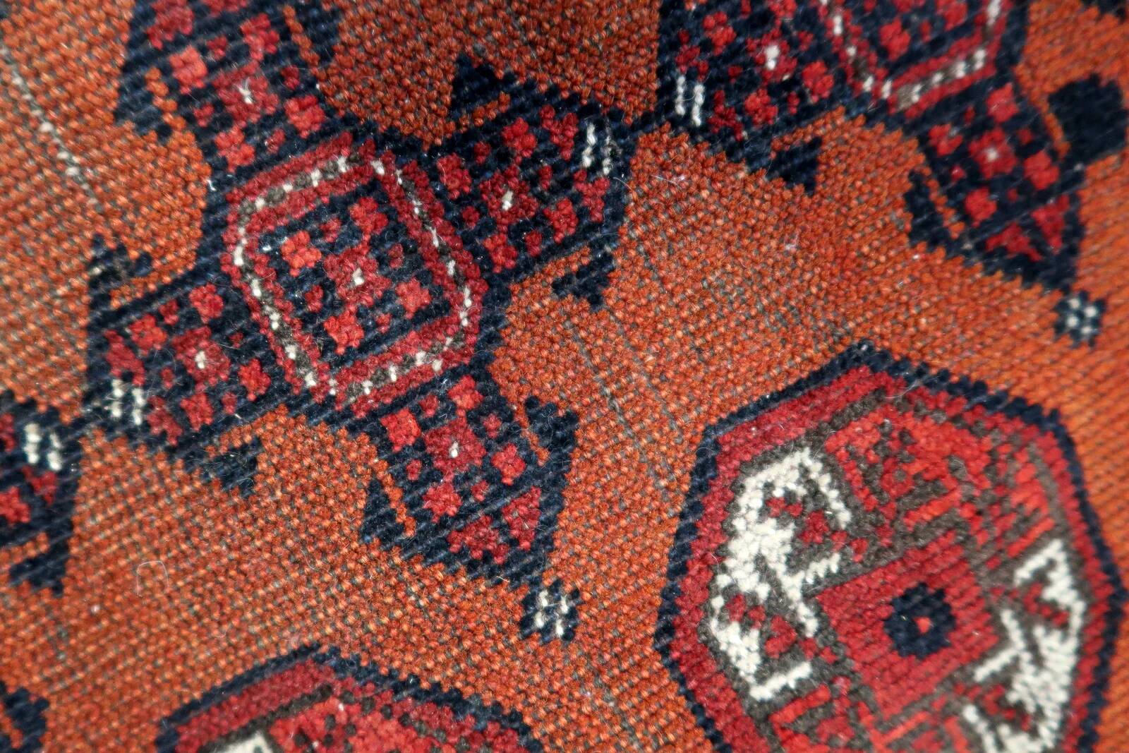 Handmade antique Afghan Baluch rug 118cm x 149cm, 1920s
