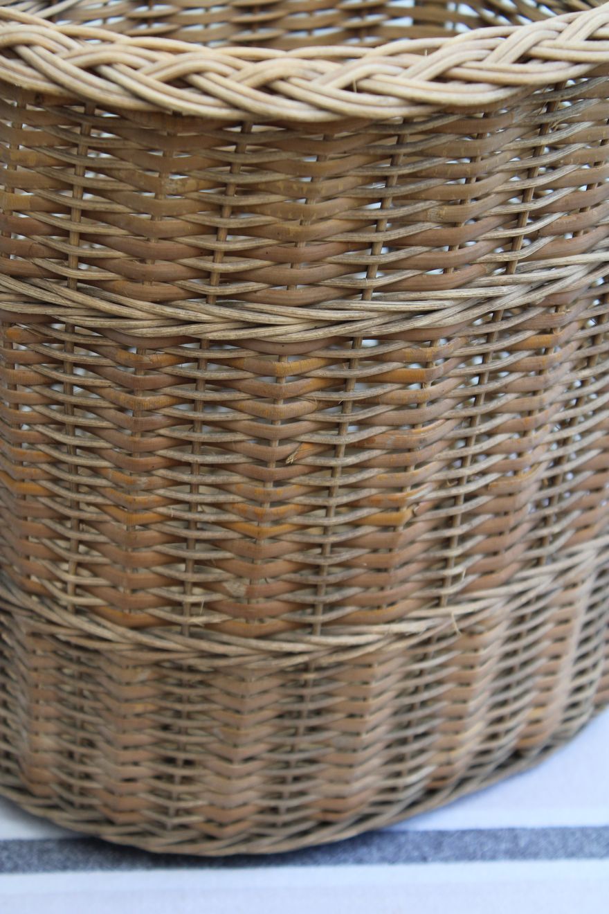 Wicker basket
