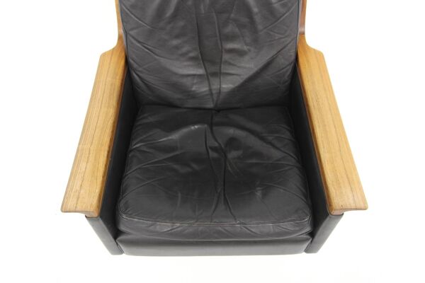 Fauteuil scandinave rotatif en cuir, Swivel chair, ''Minerva'', Torbjørn Afdal, Suède, 1960
