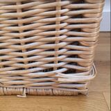 Wicker trunk