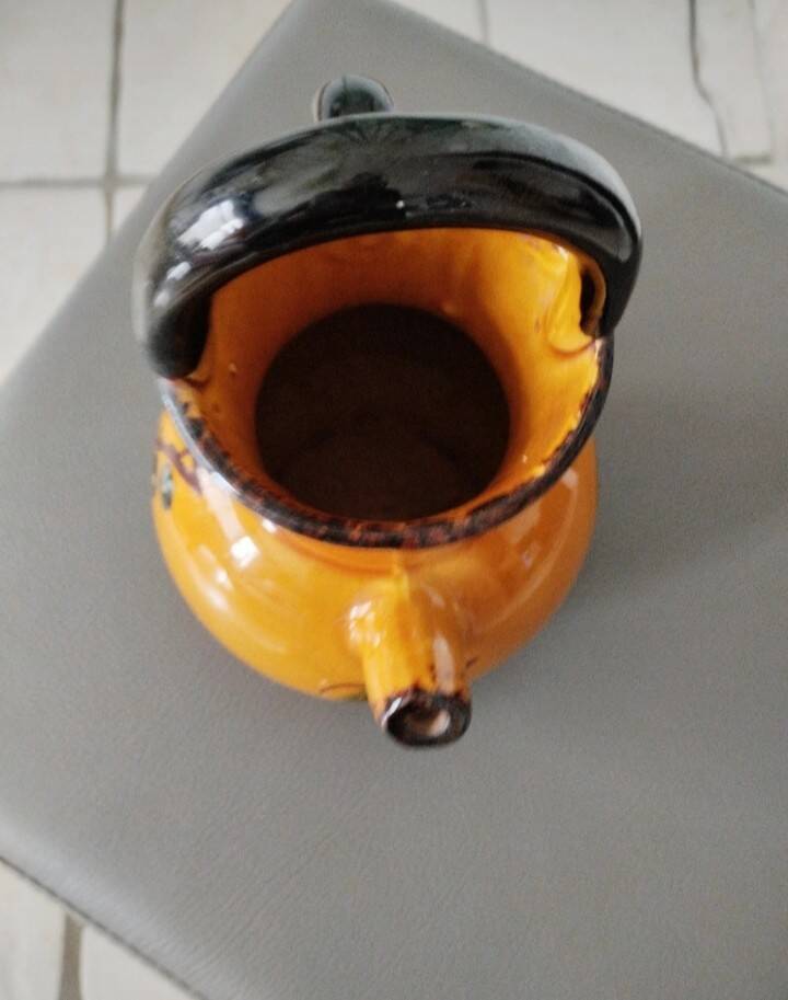 Ceramic jug