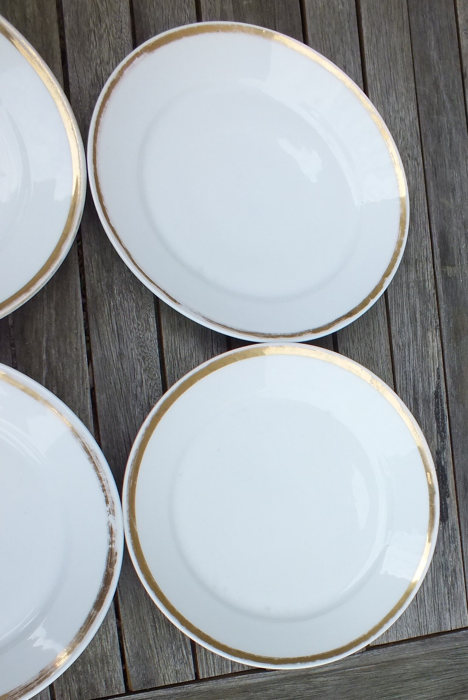 4 plates with hors d'oeuvre in porcelain of Paris 19th - gold net