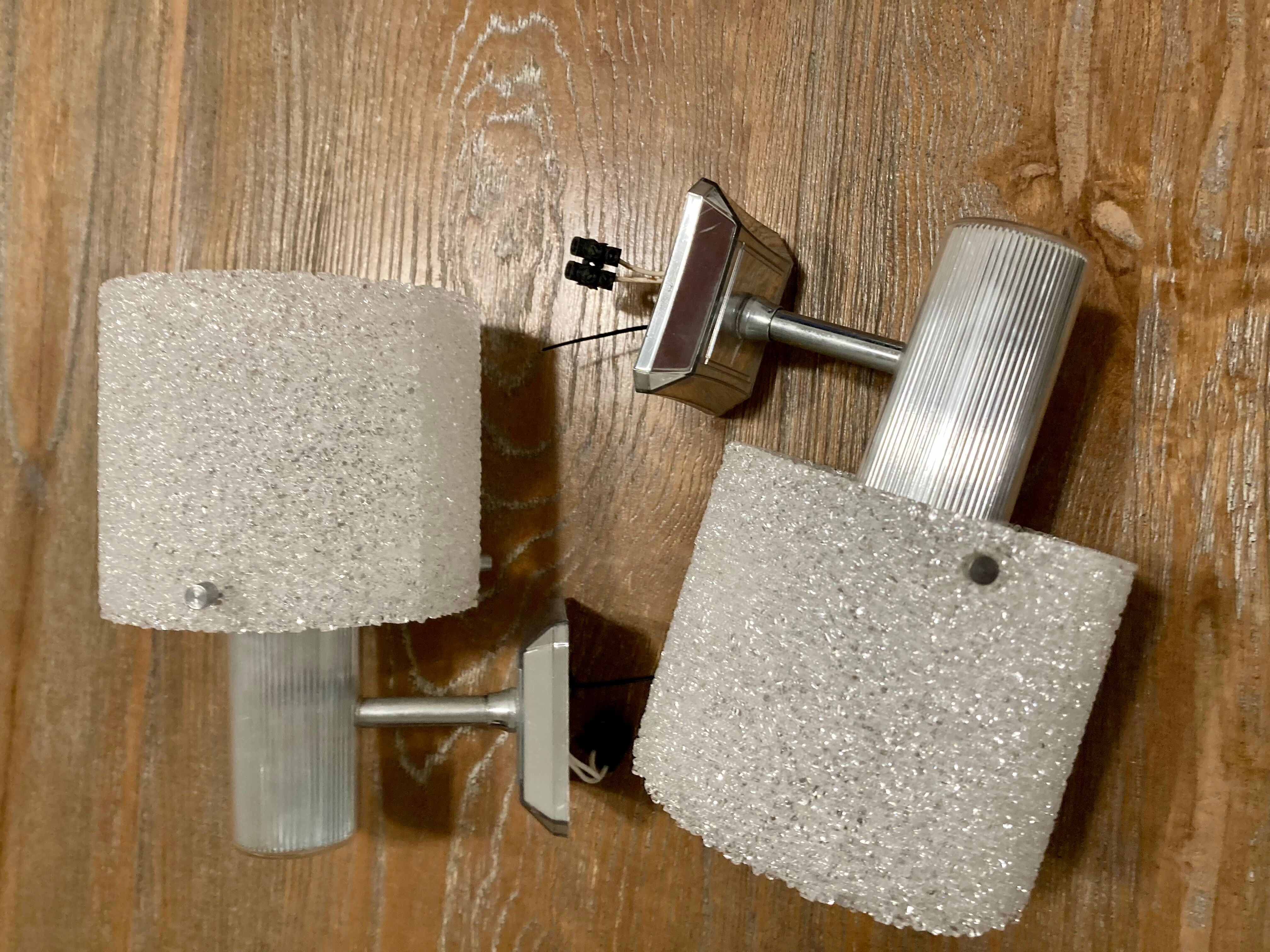 Vintage wall lamps in perspex and chrome metal 60s