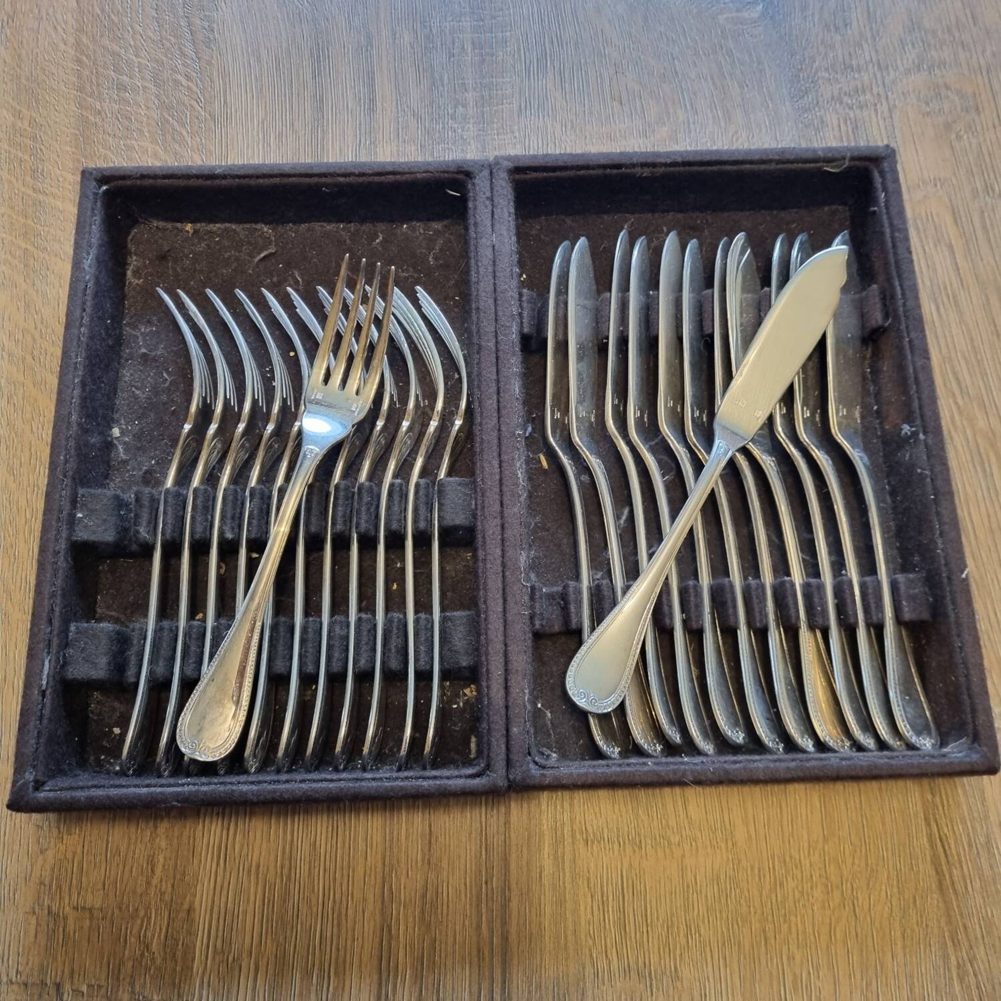 24 fish cutlery sets Christofle Malmaison model
