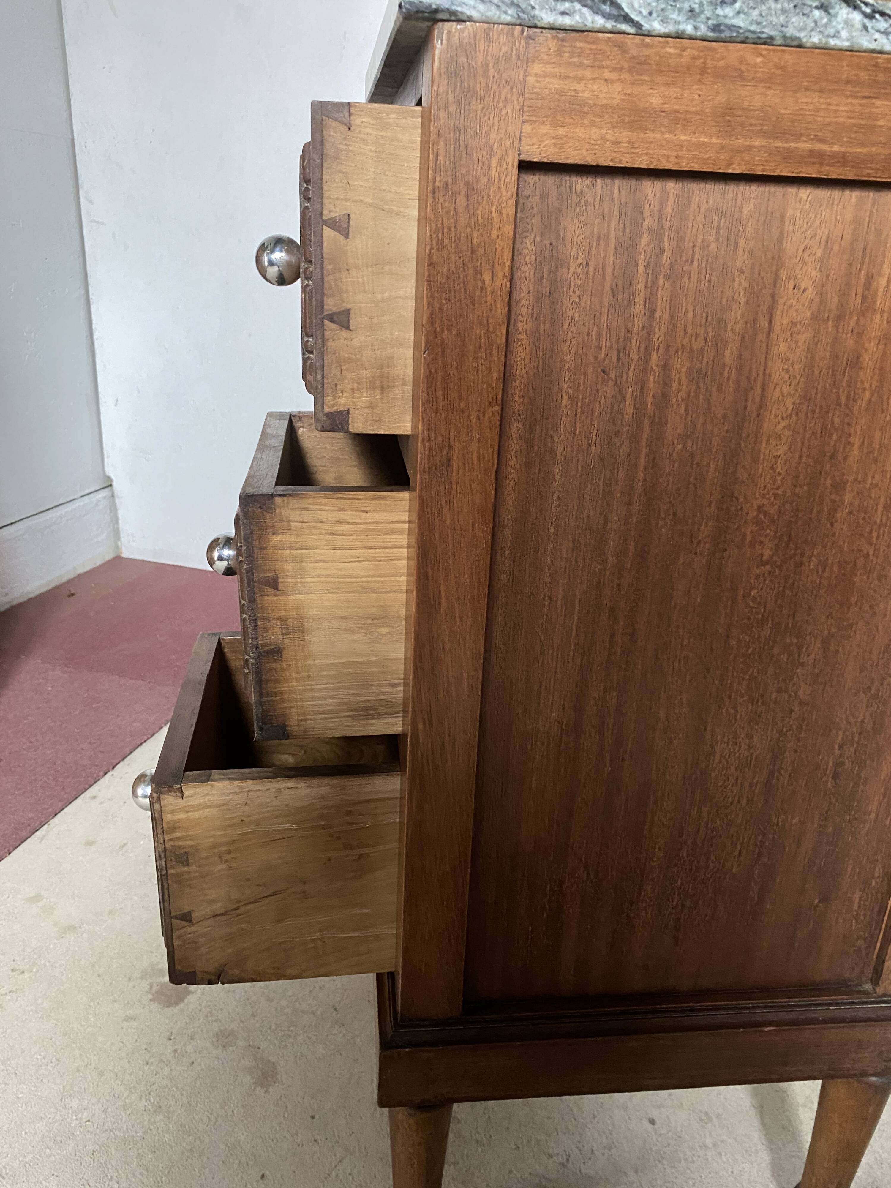 Art Deco dressing table