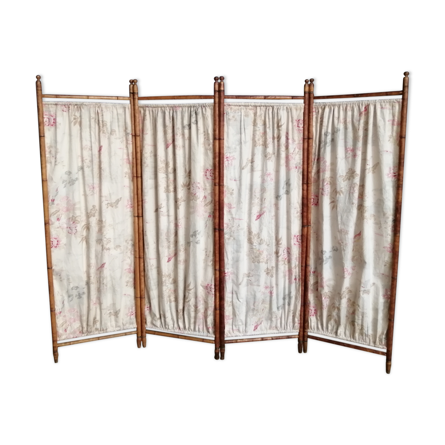 Vintage rattan screen