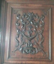 Buffet Style Henri II