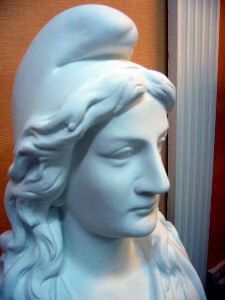 Large bust marianne (reinforced plaster) h76cm