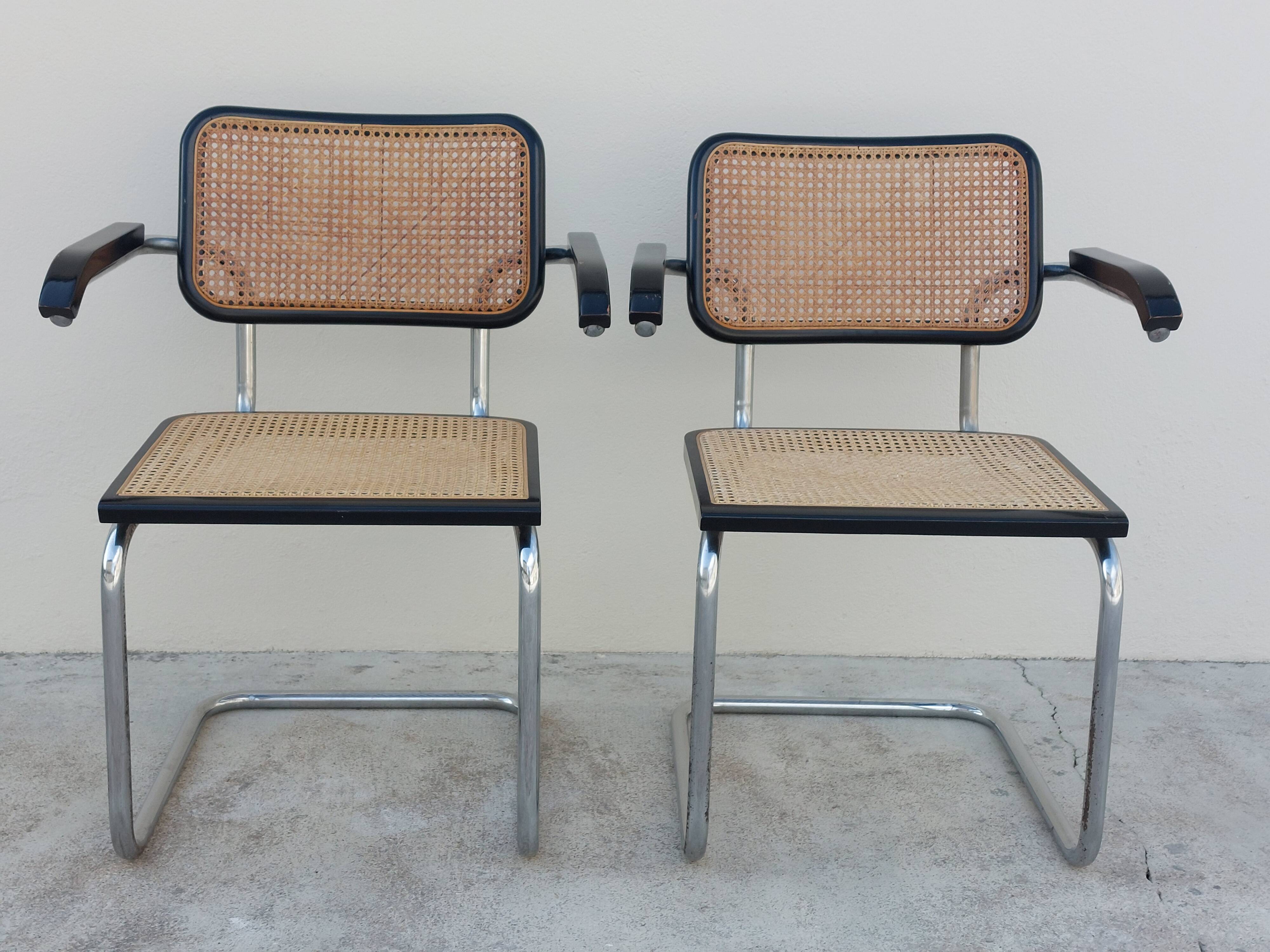 Pair of armchairs Marcel Breuer b64 cesca Italy