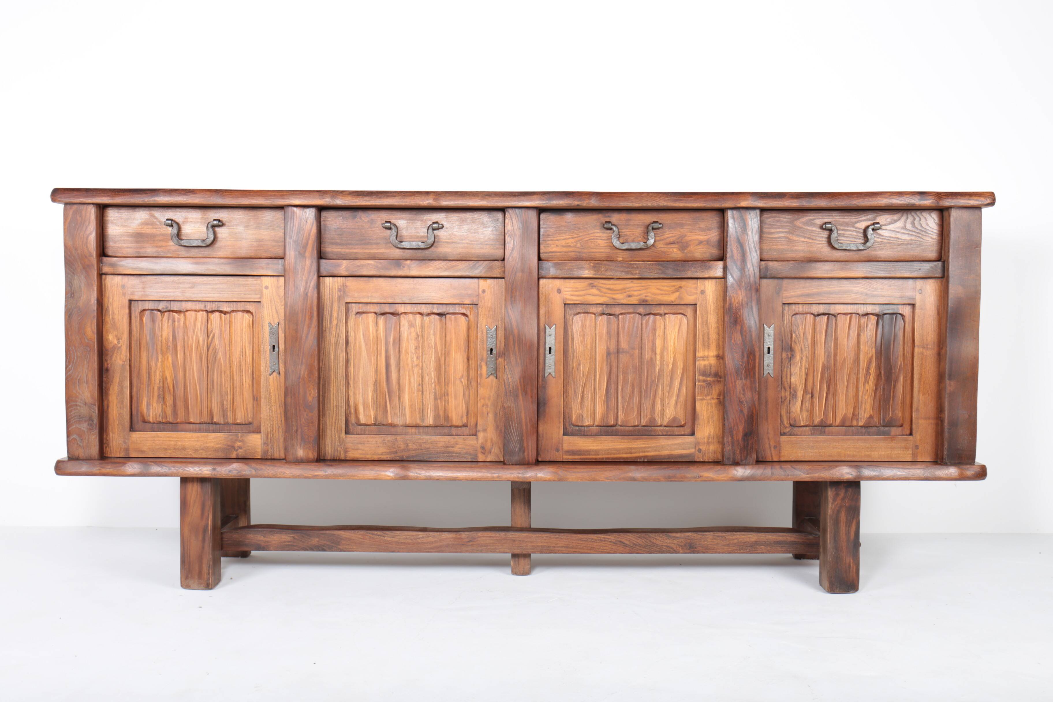 Large brutalist Aranjou sideboard in elm, 1960s