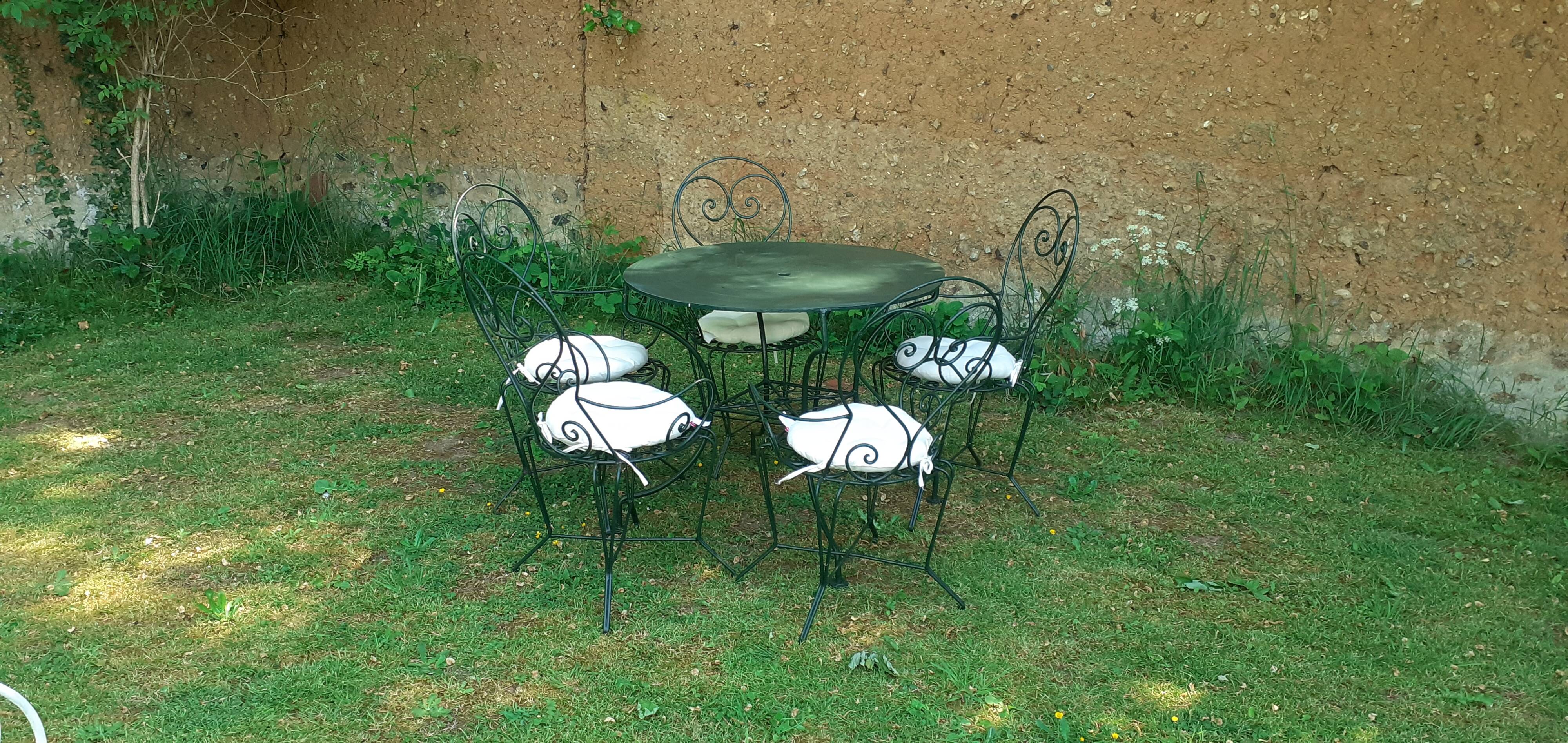 Garden furniture set 1 table 5 armchairs wrought iron wagon green