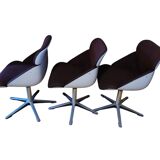 trois fauteuil Wilkhann pivotants tissue + coque signé 1970