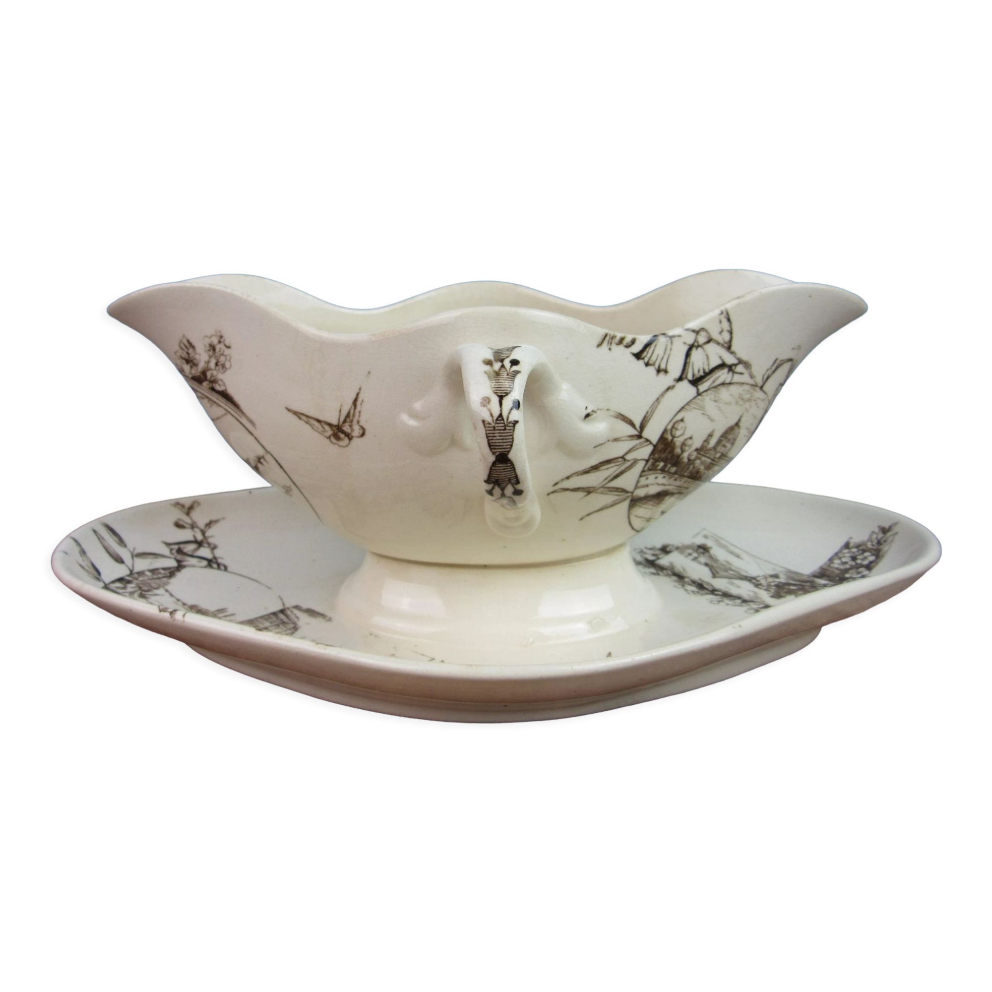 Saucière terre de fer, city landscapes