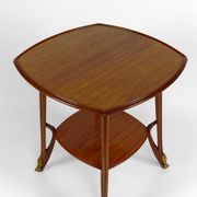 Pedestal table "Olga" by Louis Majorelle in mahogany, France, circa 1900