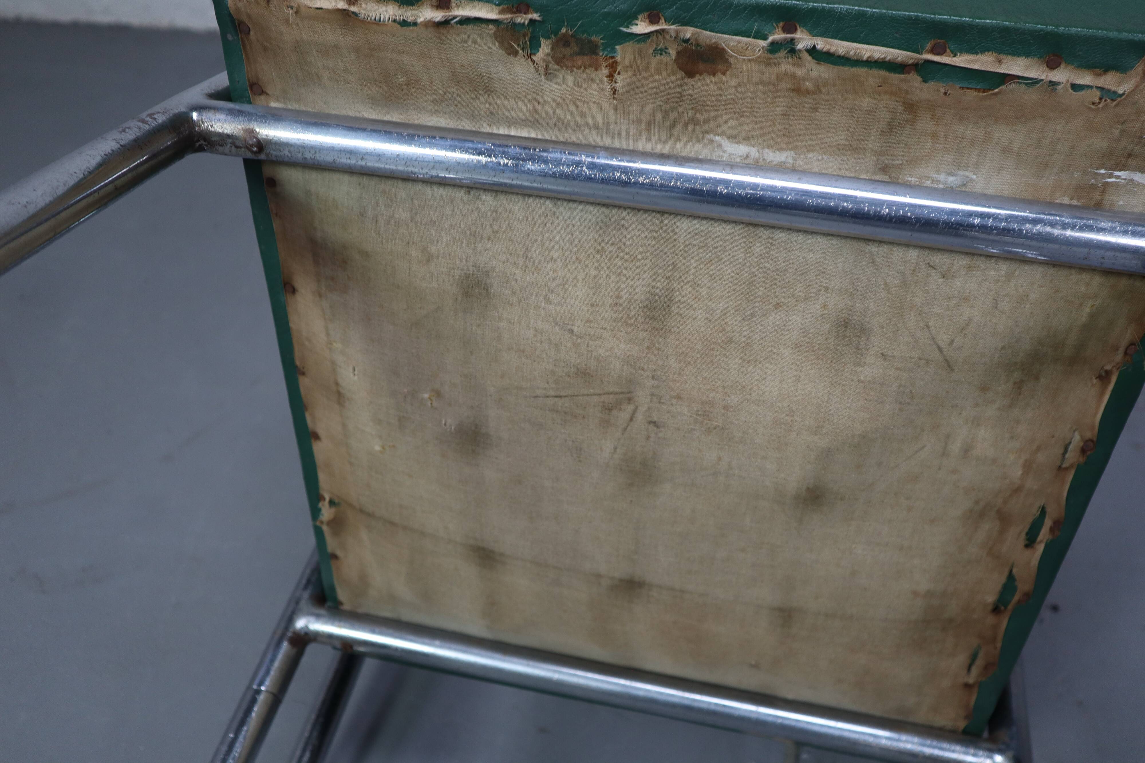 Bauhaus tubular cantilever chair, 1930's