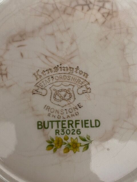 Vintage Buttermaker Kensington Butterfield R3026