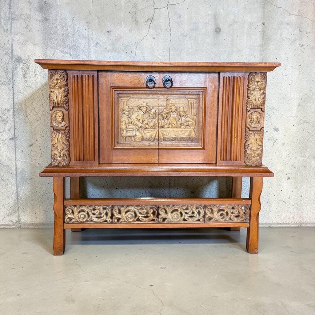 Wooden vintage buffet Breughel / chest of drawers
