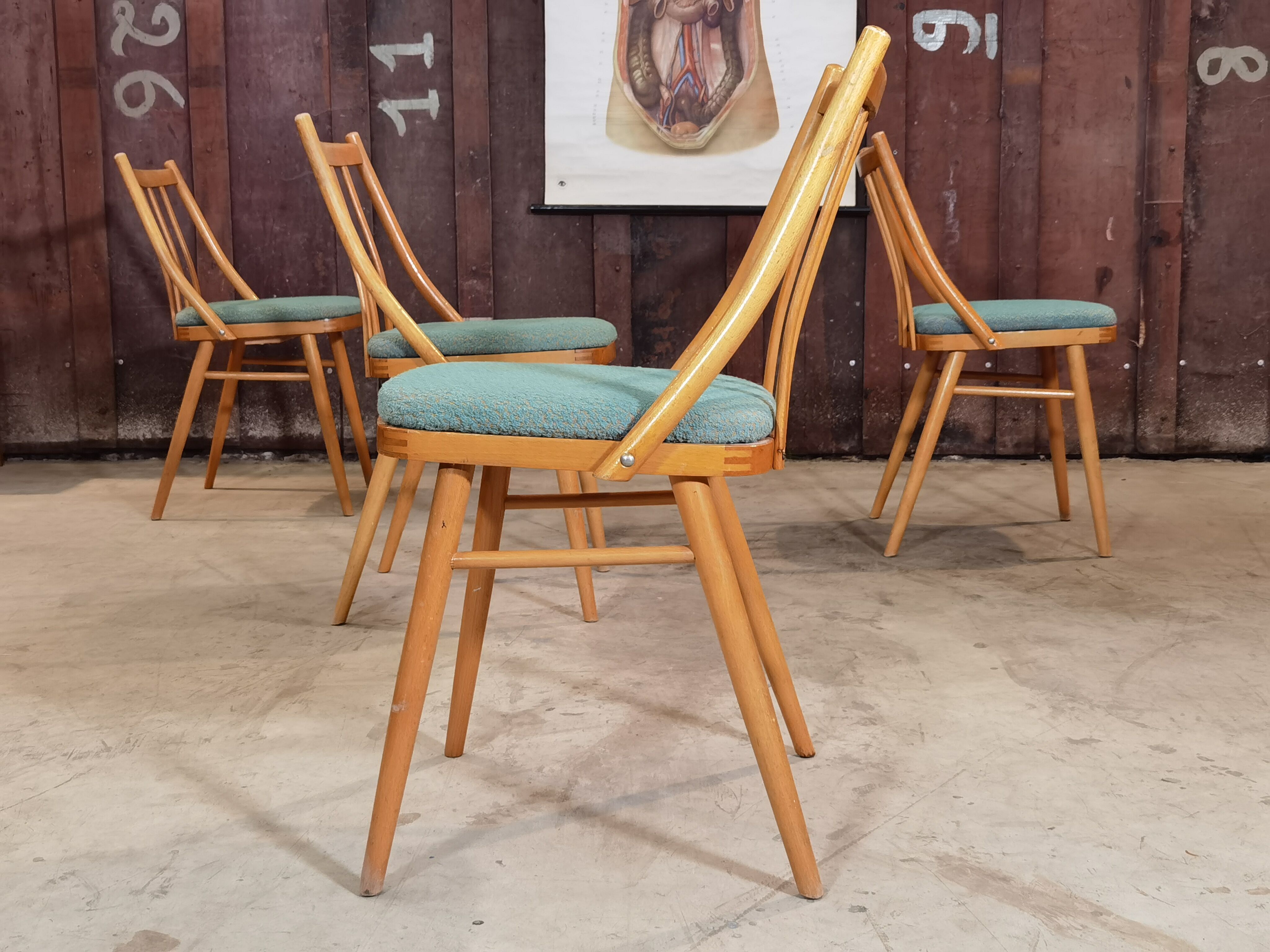 Lot of 4 chairs Antonin Suman