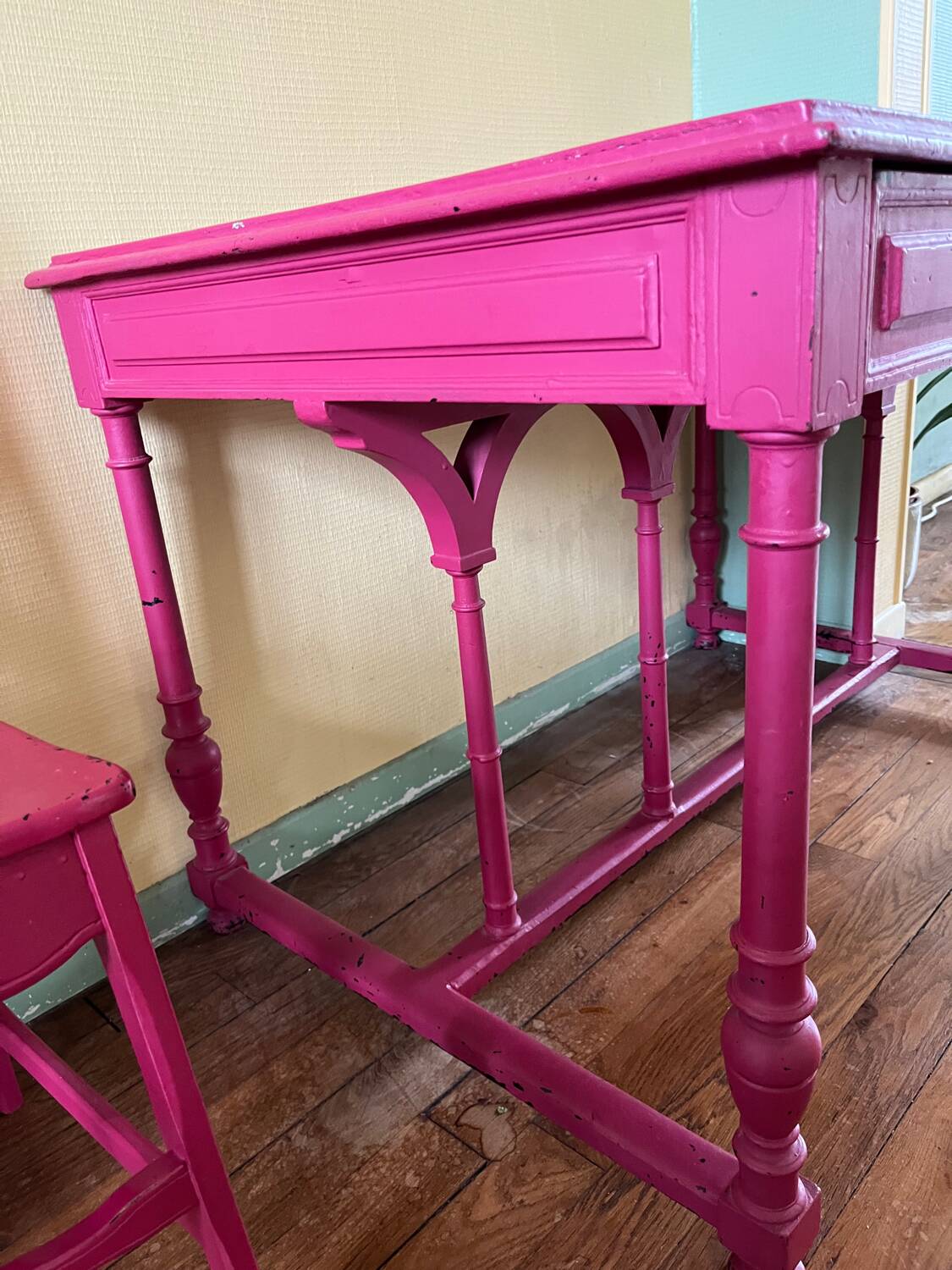 Desk and chair