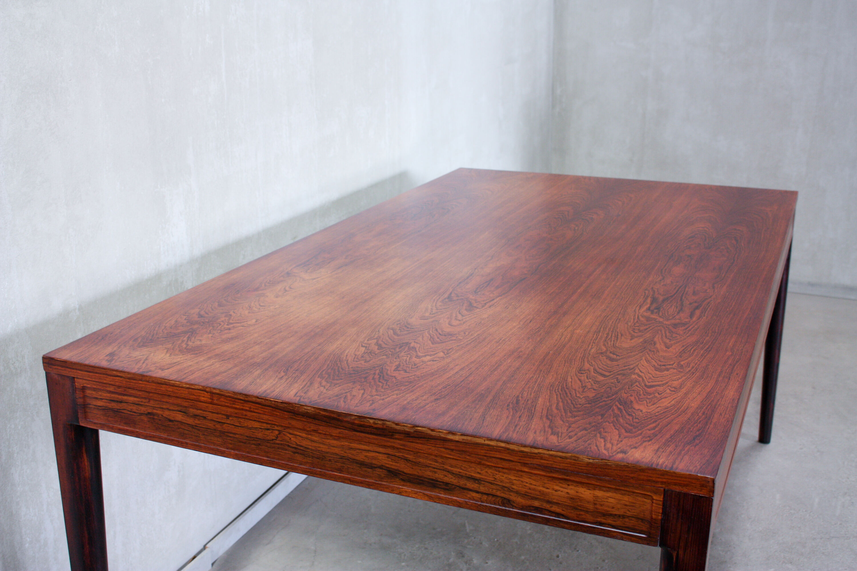 Diplomat dining table by Finn Juhl for France & Son, Denmark, 1960