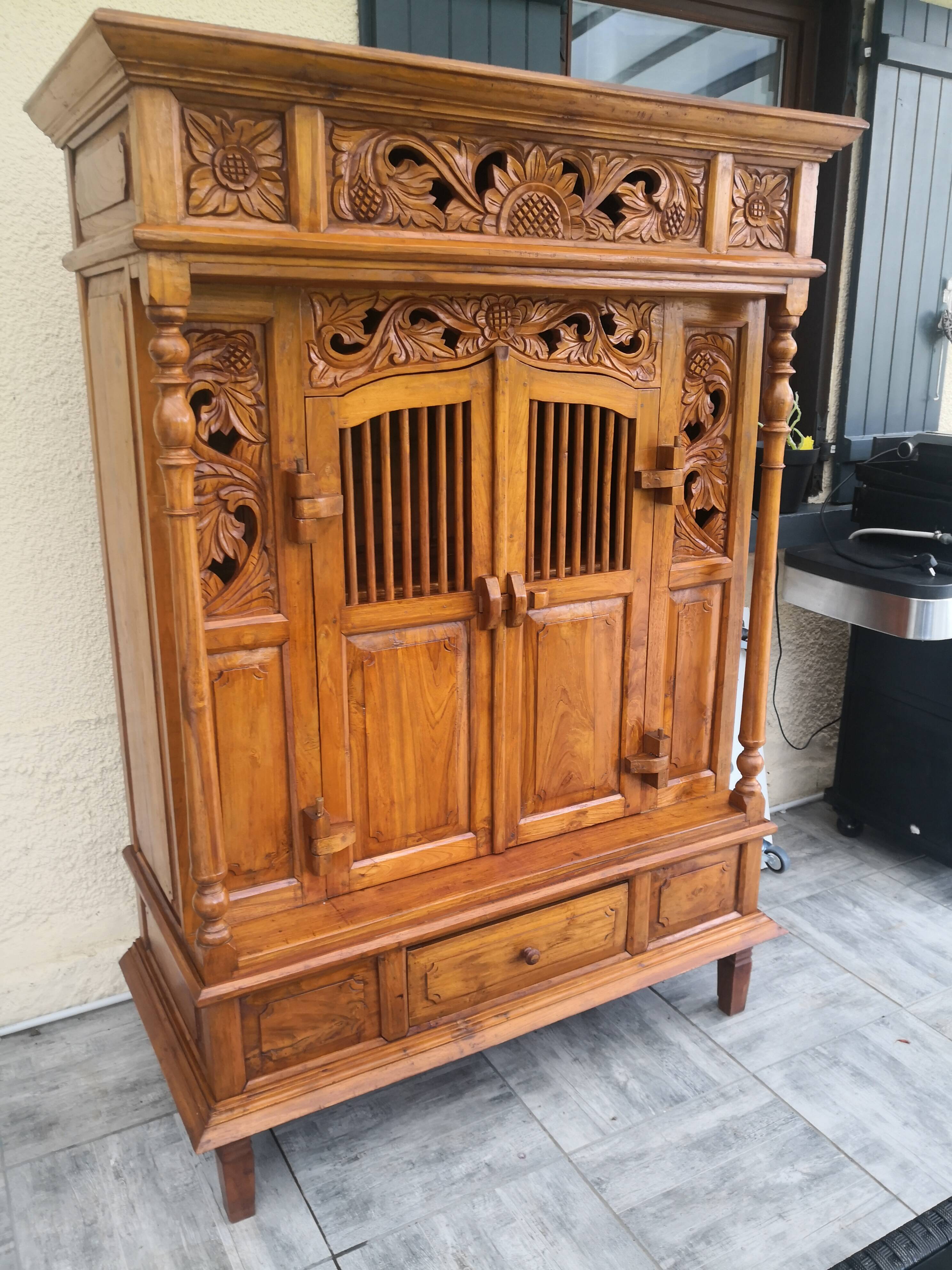 Sideboard, storage unit with 2 doors, 1 drawer, vintage.
