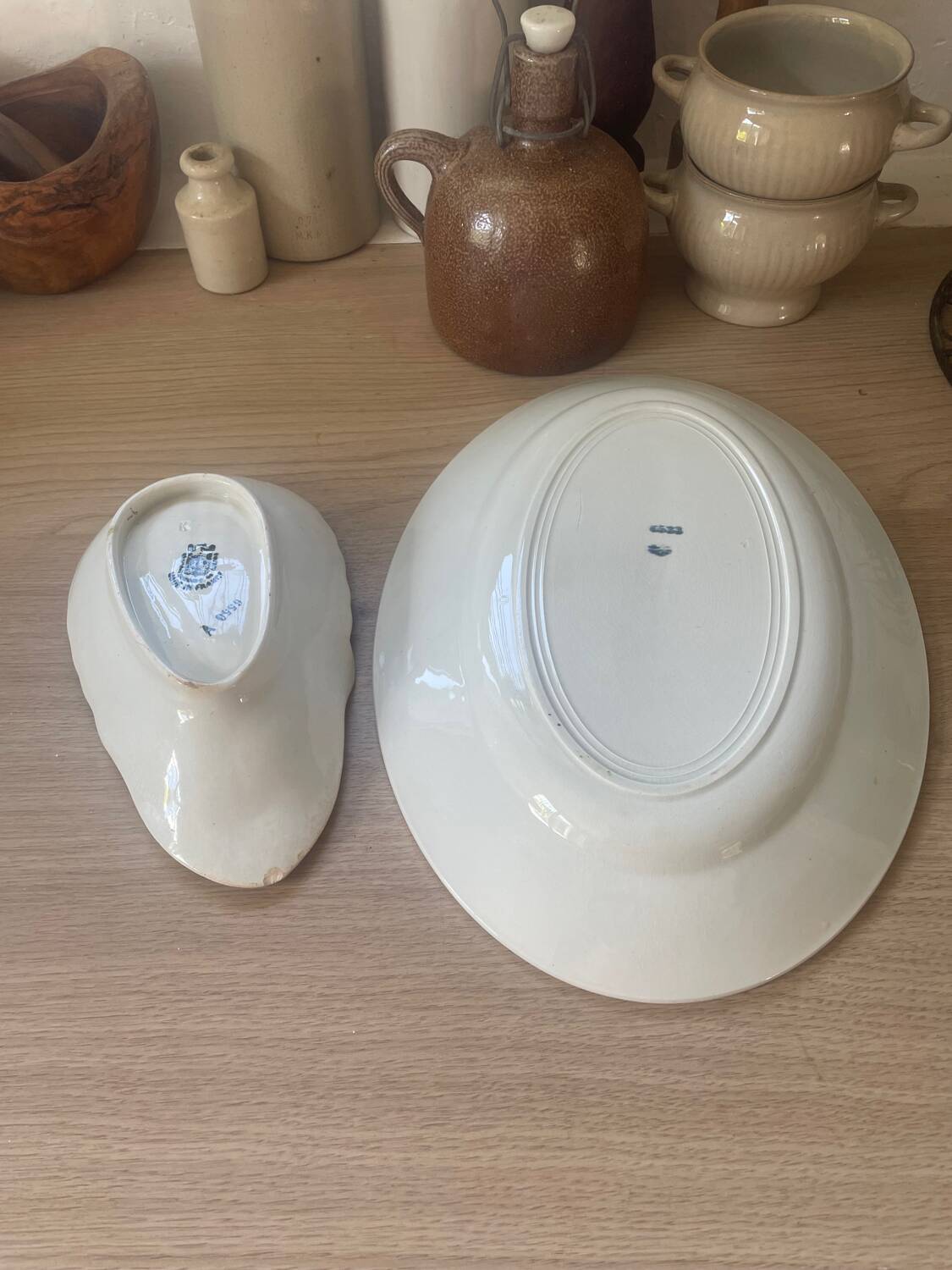 St Amand iron earth dishes