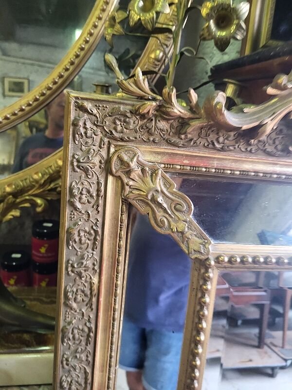 Mirror dora Louis XV with frame of the XIXth century
