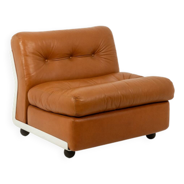 Mario Bellini, for B&B Amanta armchair in leather. Around 1970.