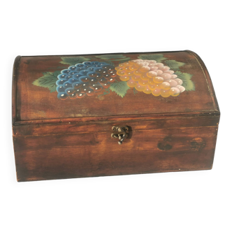 Wooden box “grape bunches decor”