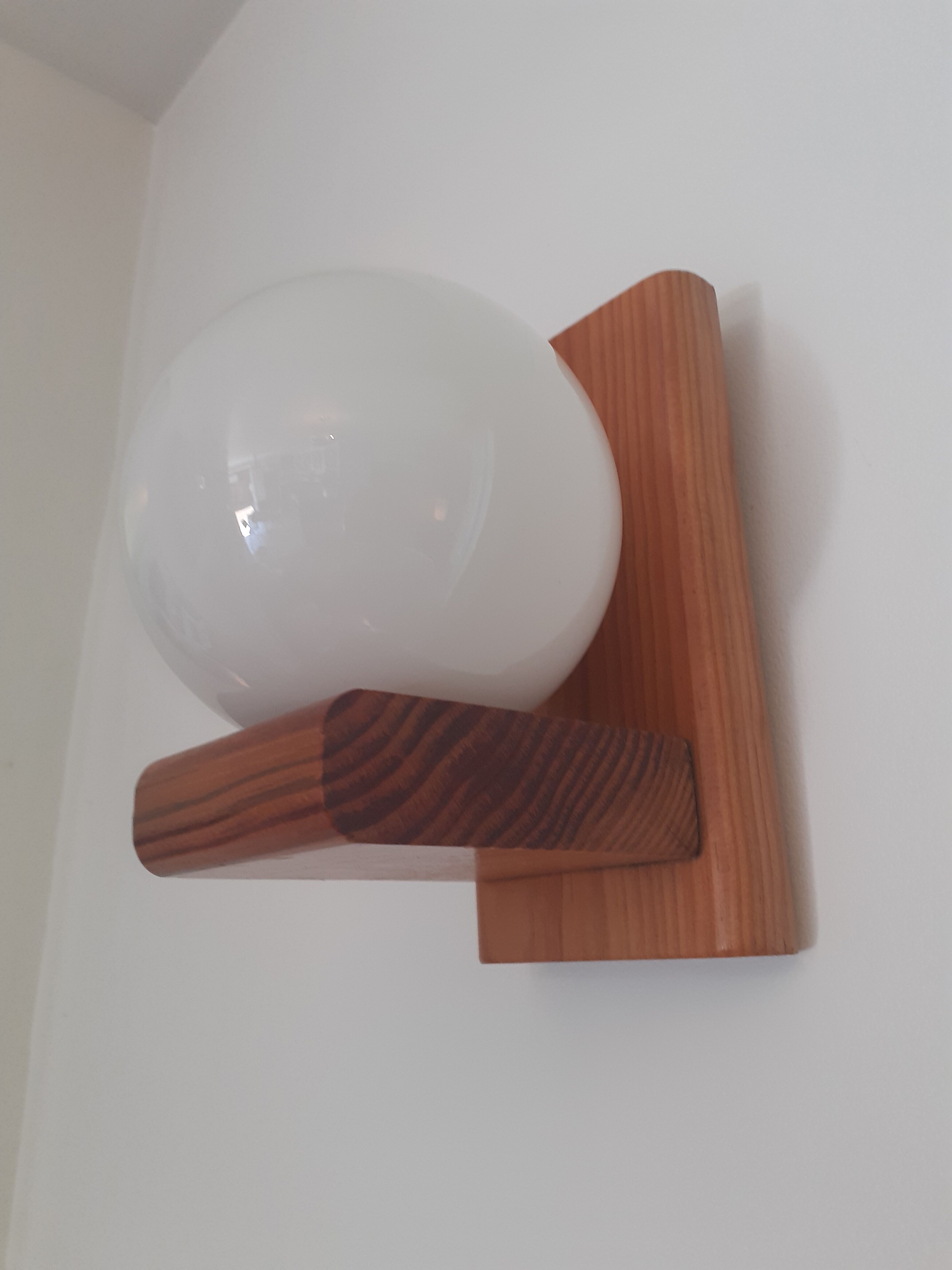 Pair of sconces in solid pine and white opaline