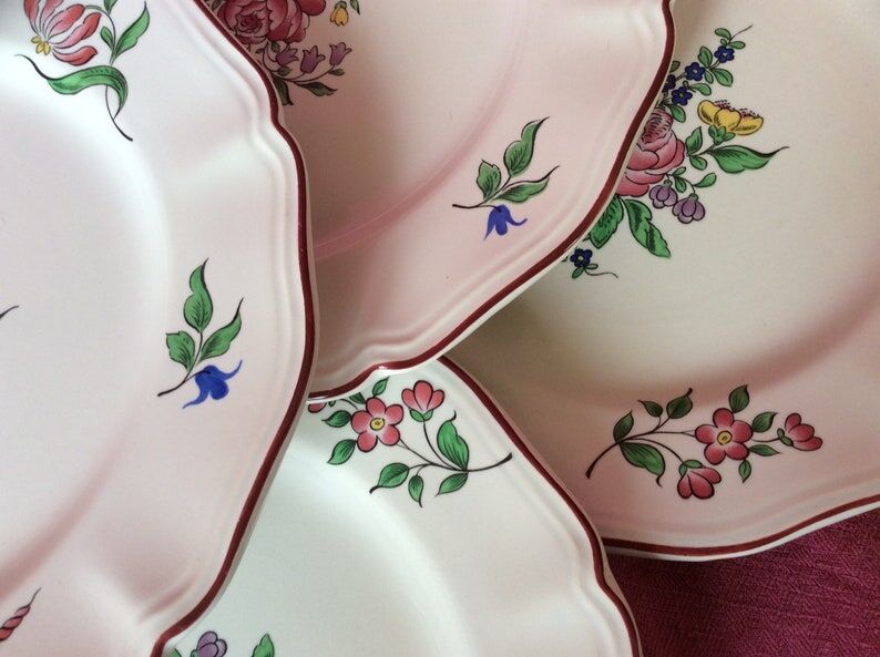 Set of dessert plates from the Lunéville manufacture