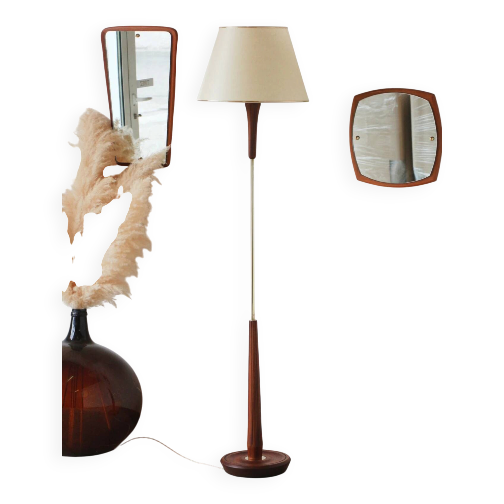 Lampadaire années 60 en teck et laiton – luminaire vintage