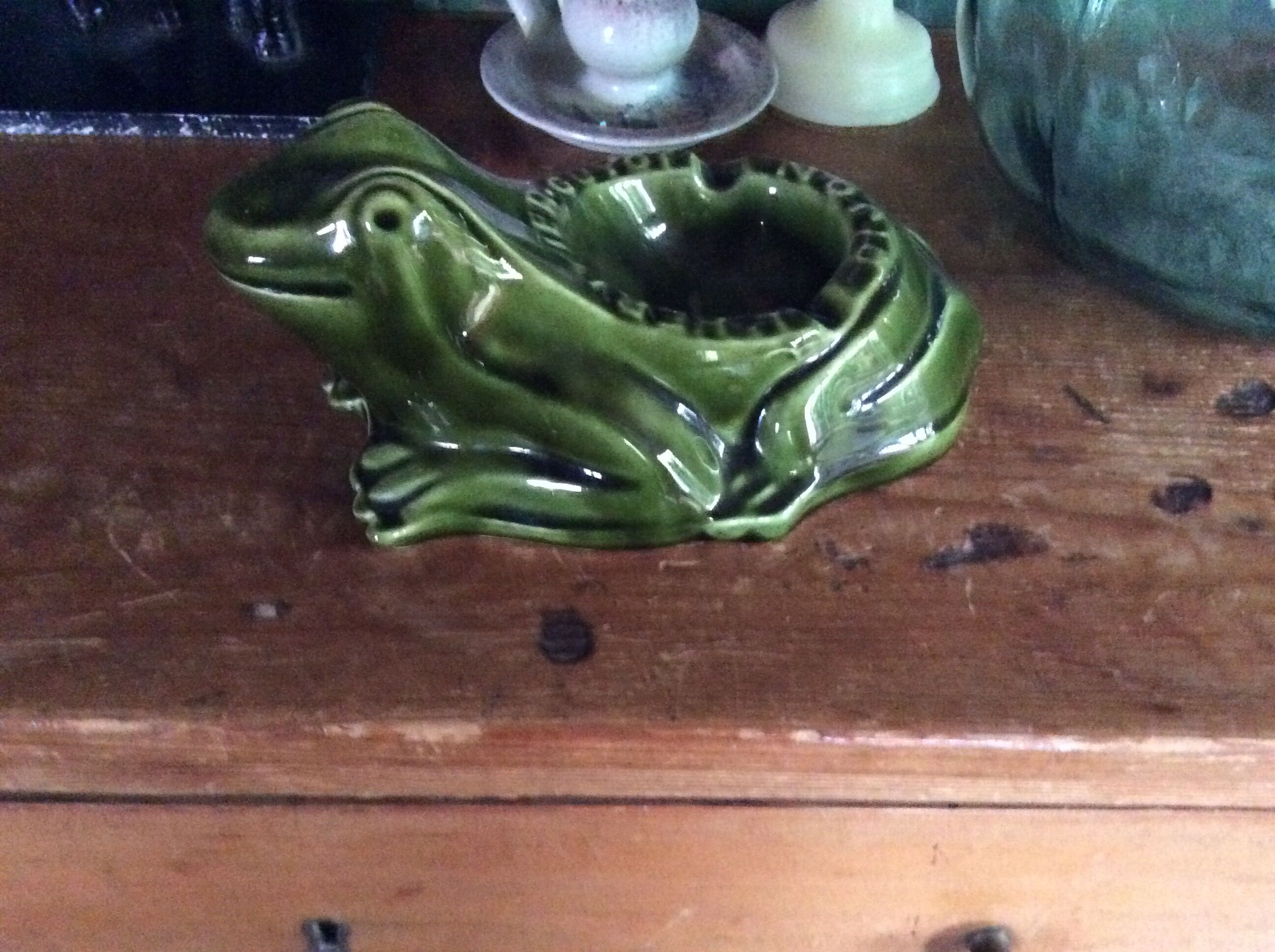 Frog ashtray