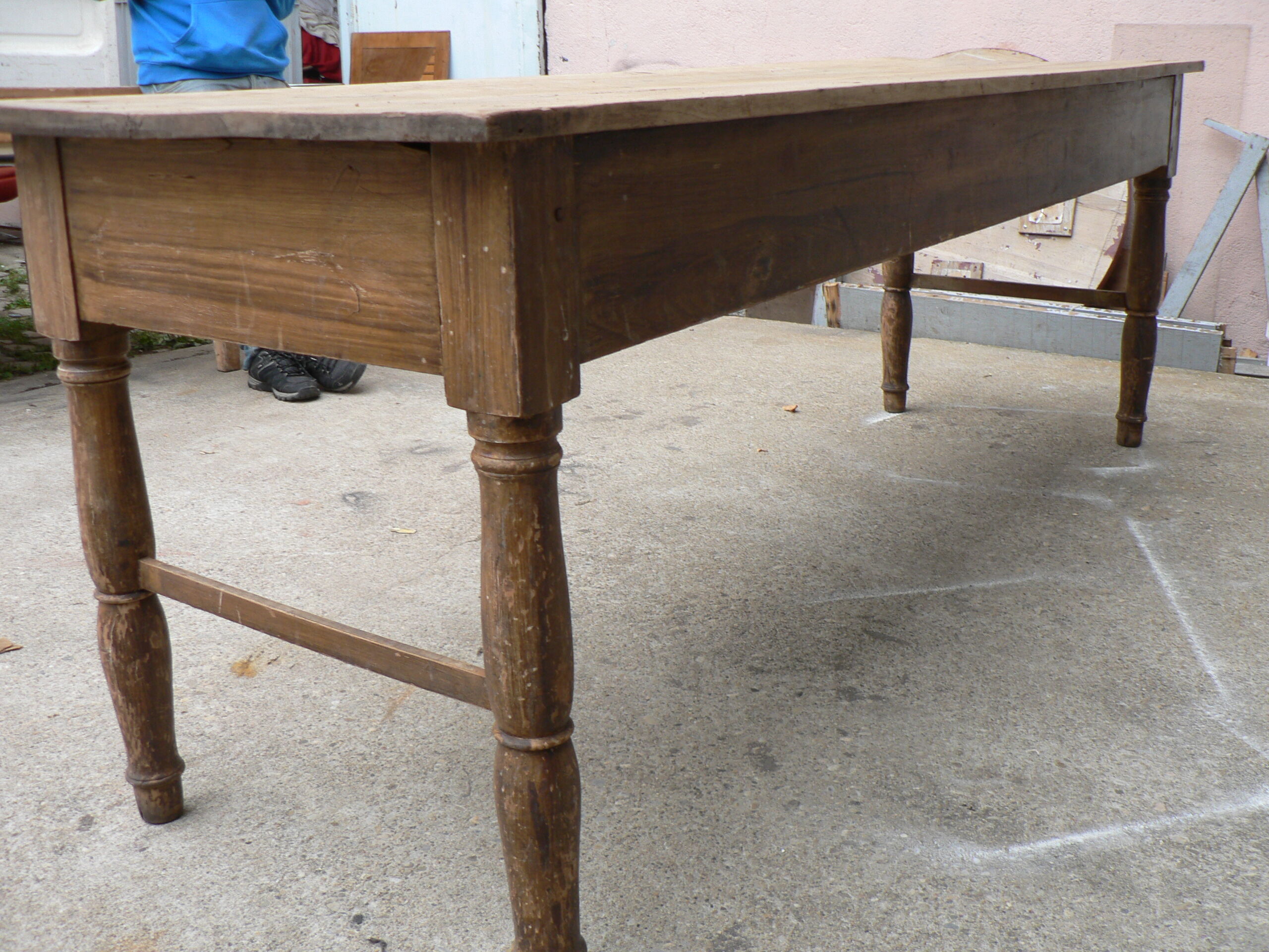 Table de drapier patiné