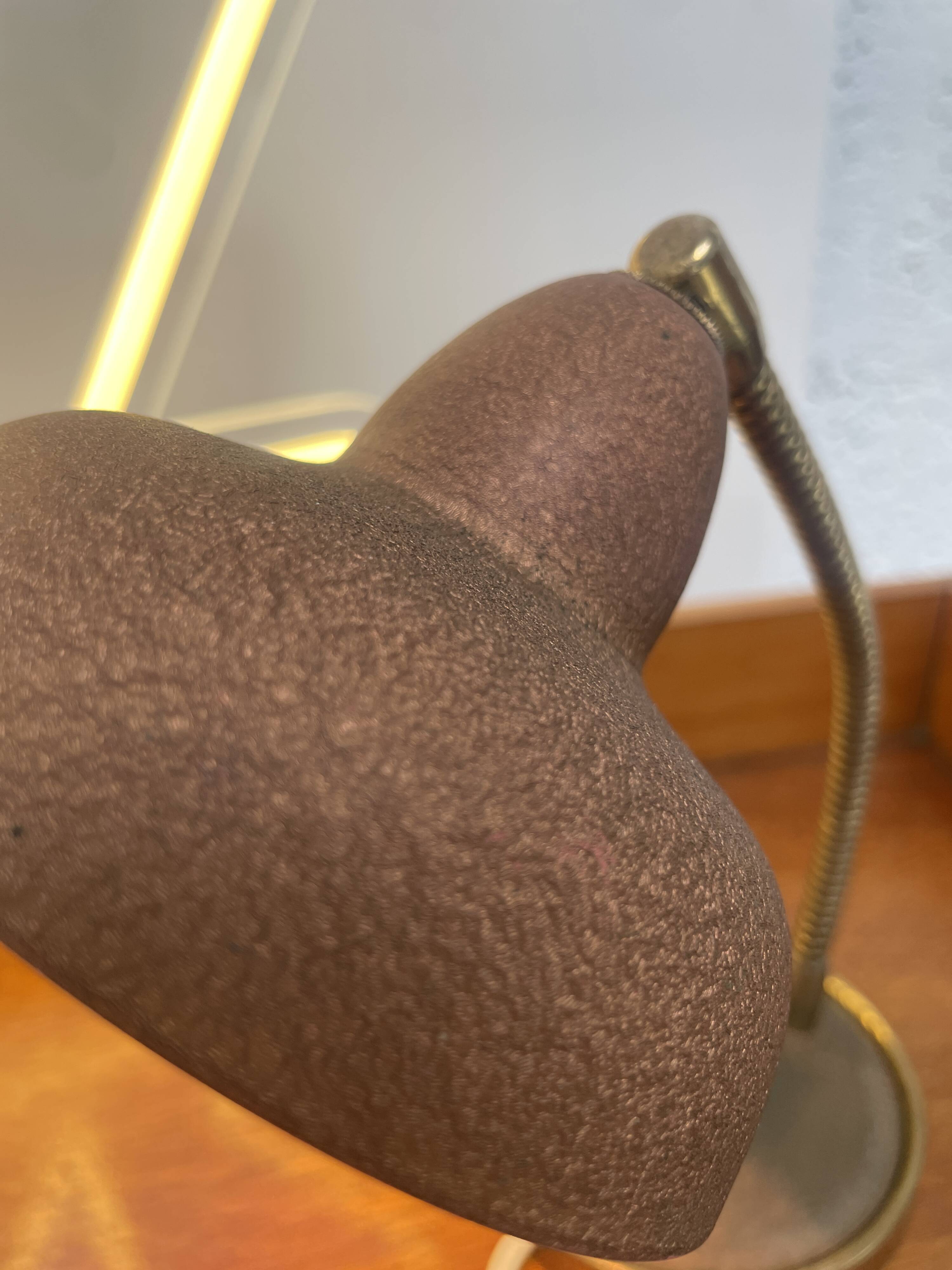 Mushroom lamp with a swan neck, hammered brass, gold — 1960s