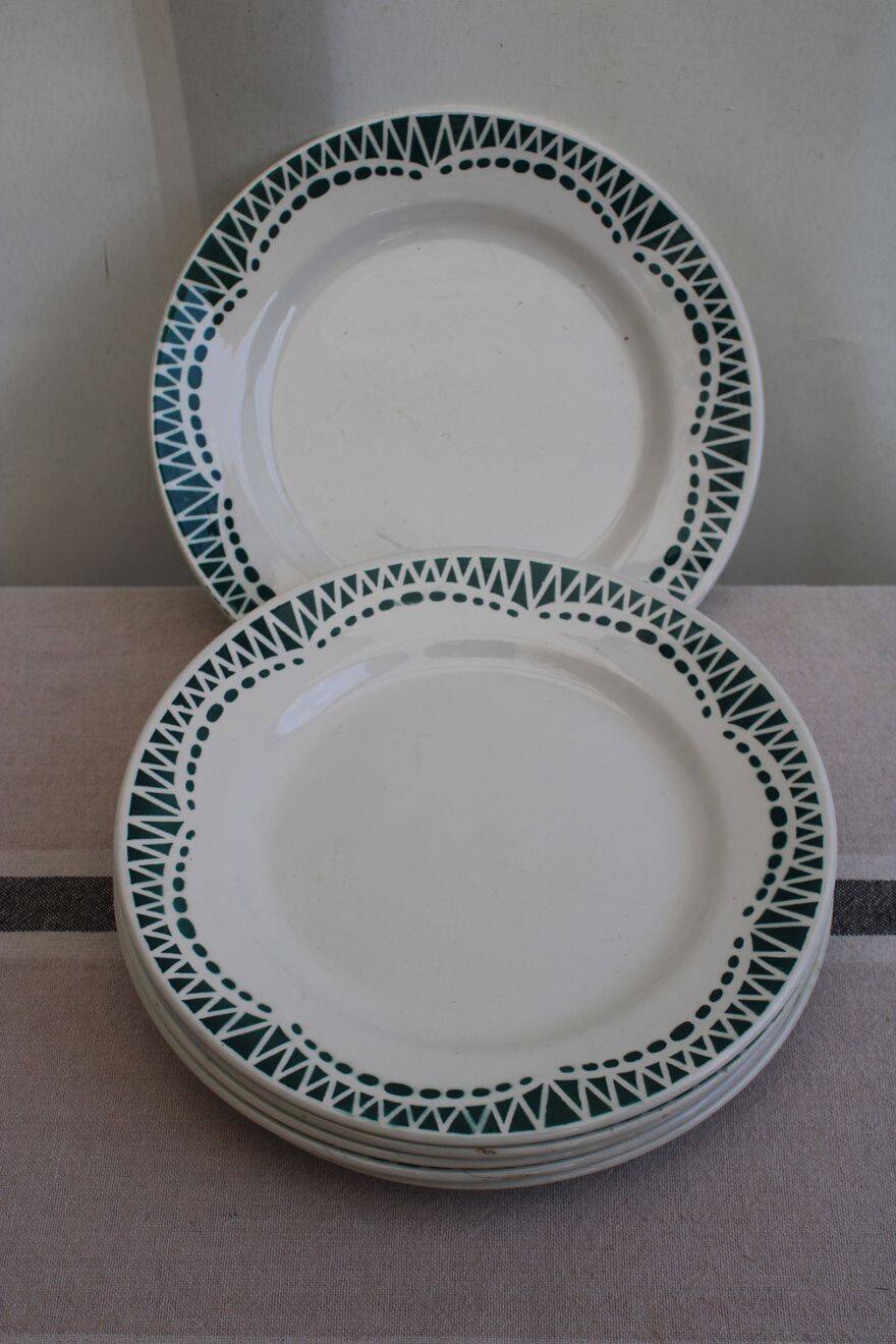 6 assiettes à dessert en céramique