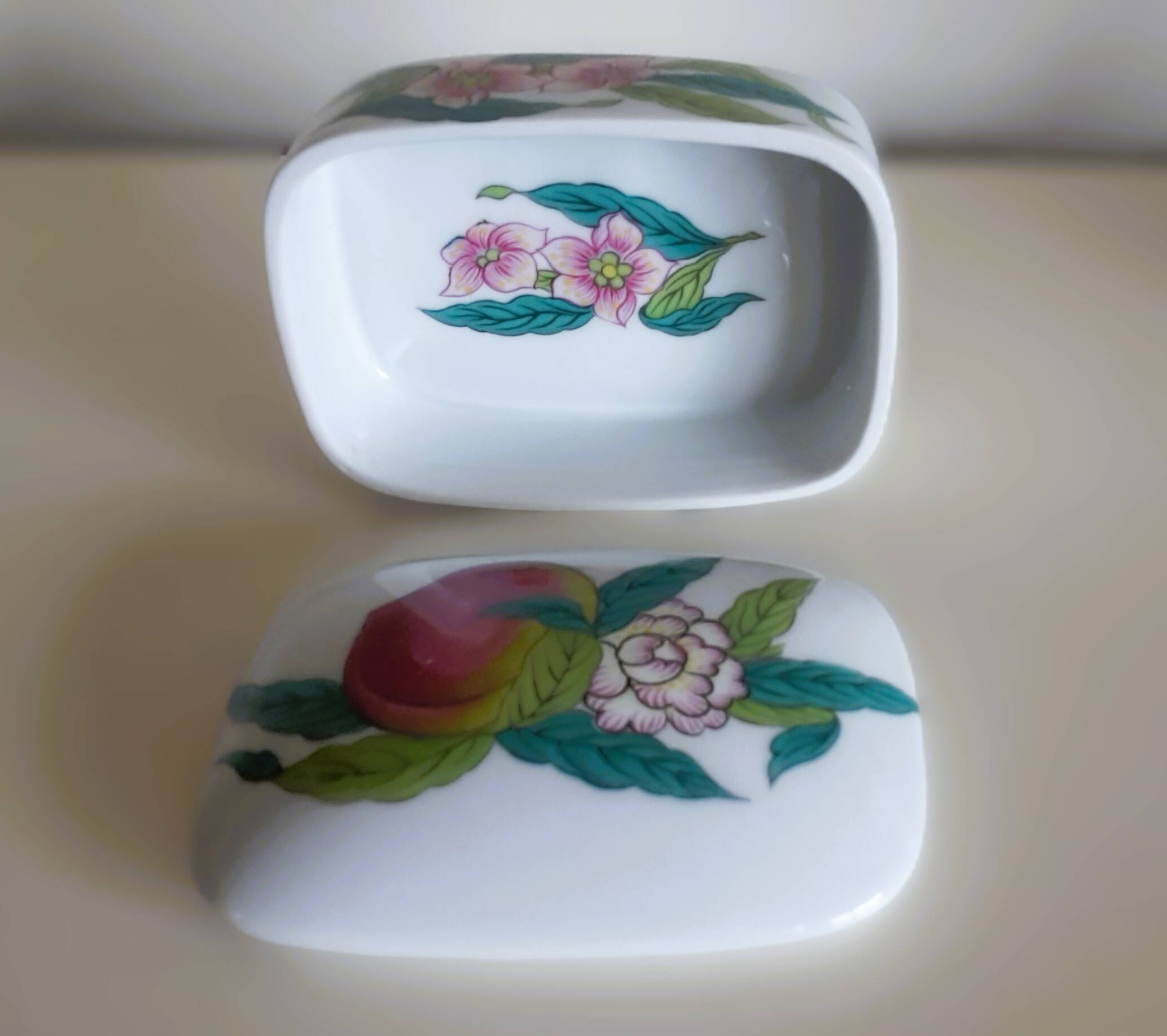 Paris porcelain candy dish