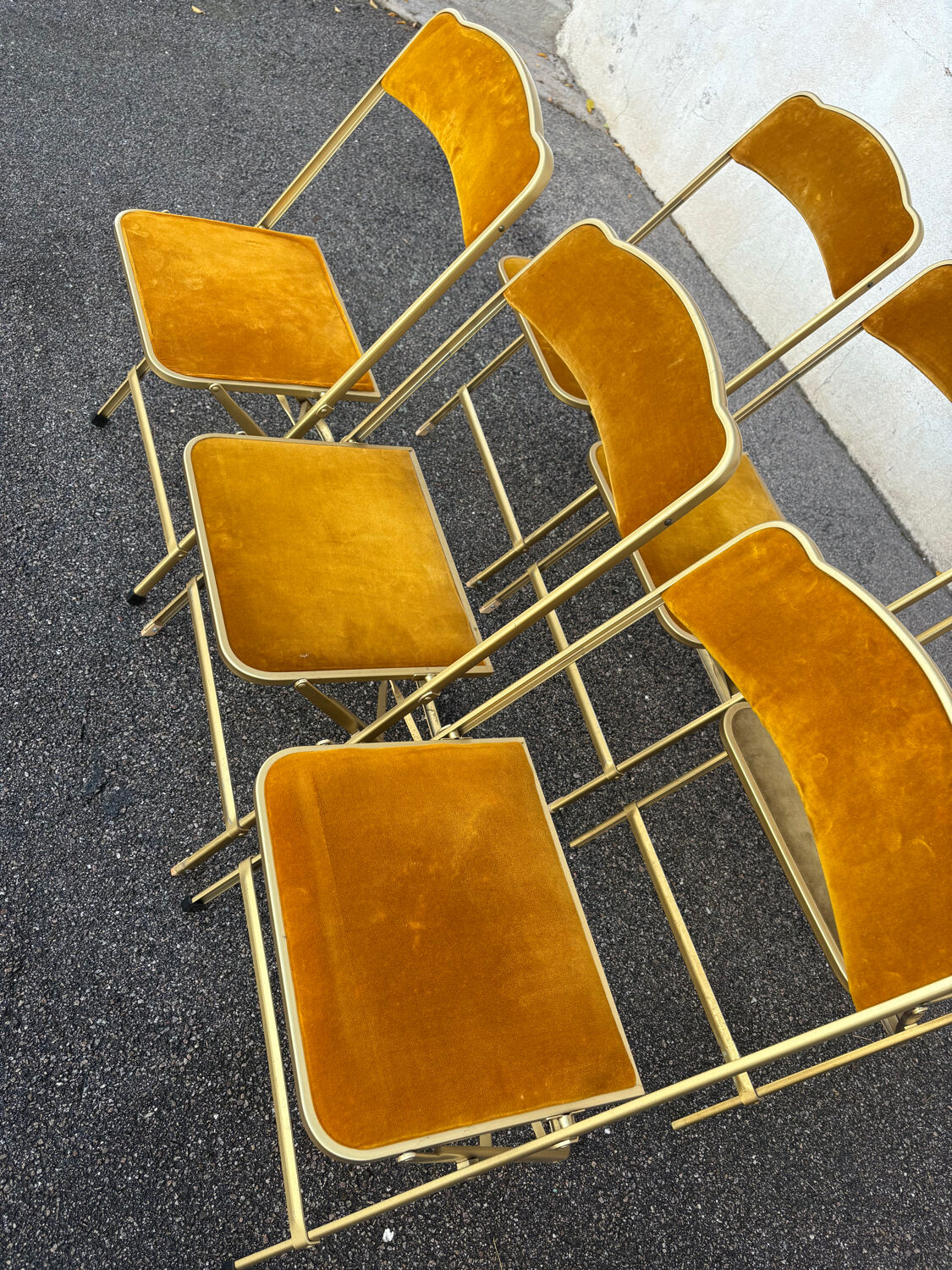 Set of 6 folding chairs