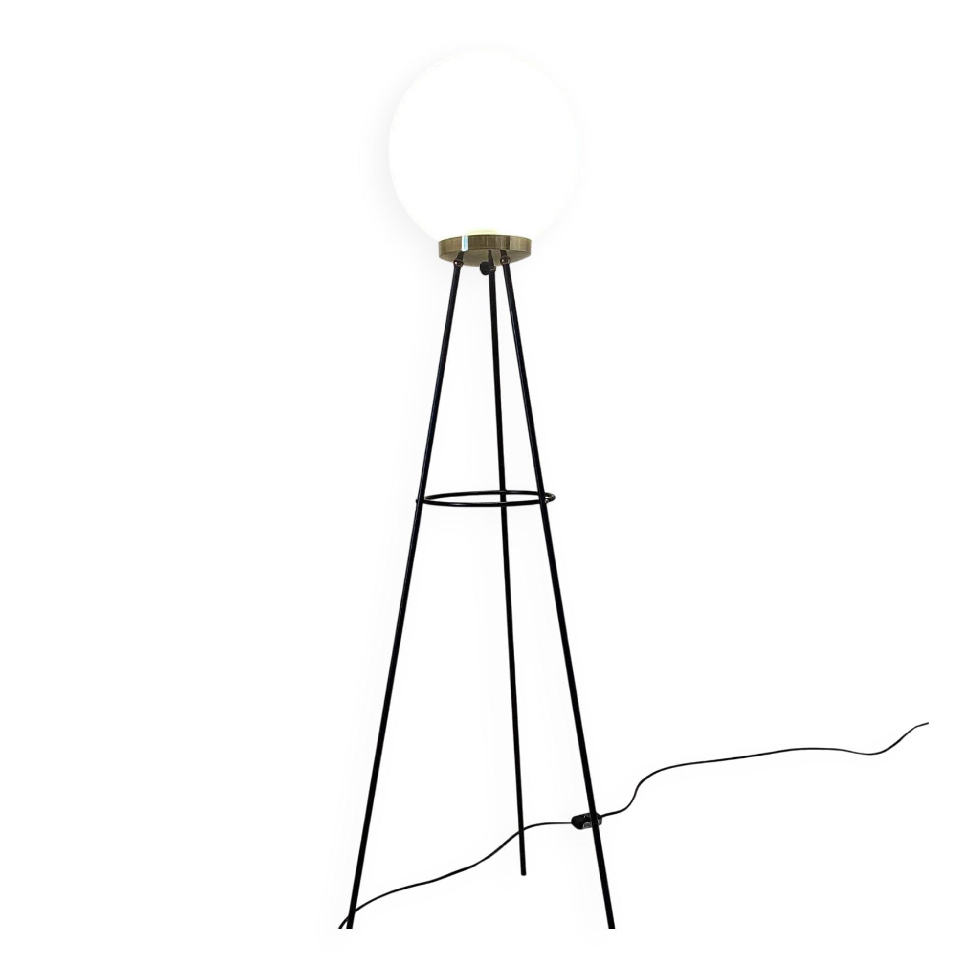 Vintage Stilnovo Floor Lamp, Opaline Glass & Iron, Italy 1950s