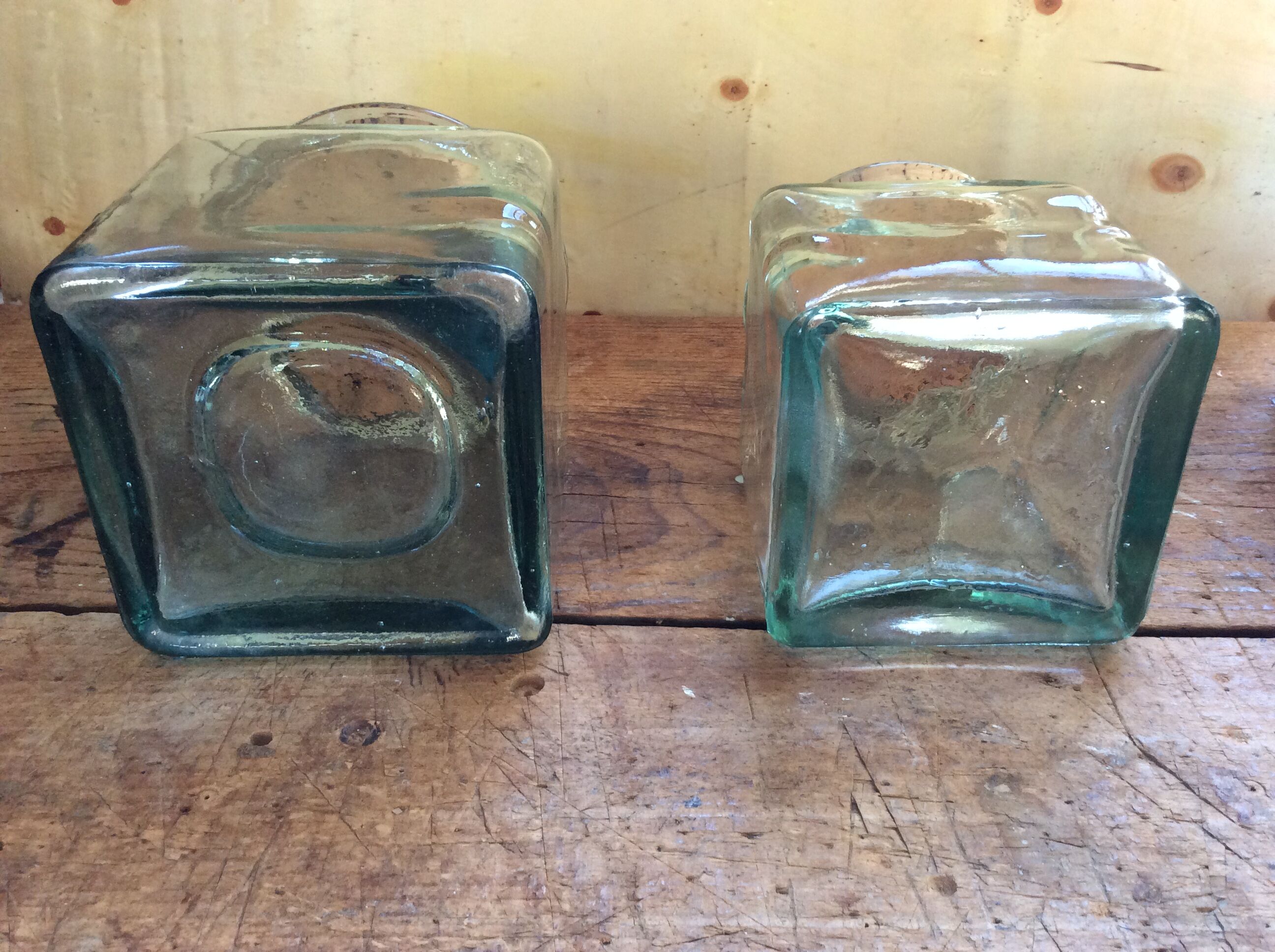 2 bocaux vintage