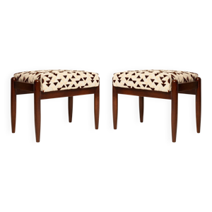 deux tabourets GFM milieu