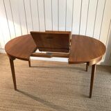 Dining table in Scandinavian teak Hans Olsen