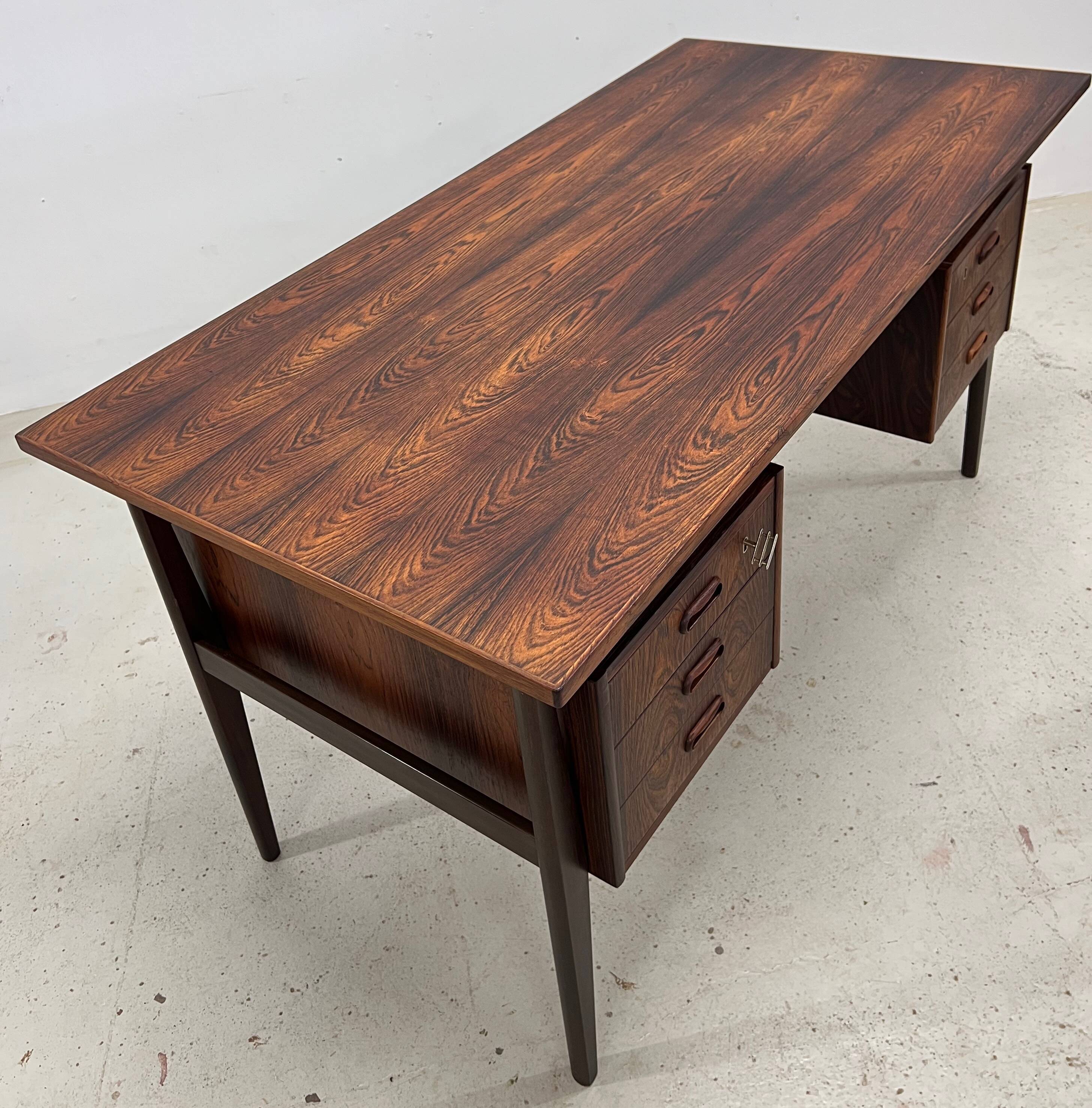 Rosewood 'Floating' Desk By Gunnar Nielsen For Tibergaard, 1960s.